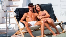 Νέες αντιδράσεις για την απουσία του Ρονάλντο από την κηδεία του Ζότα: Χαλαρώνει σε γιοτ με την Τζορτζίνα - Φωτογραφίες