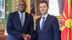 Λονδίνο και Σκόπια υπέγραψαν συμφωνία στρατηγικής συνεργασίας σε τομείς άμυνας και ασφάλειας στο πλαίσιο του ΝΑΤΟ