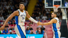 Ελλάδα-Ιταλία 75-66: Άμυνα και Αντετοκούνμπο χάρισαν τη νίκη στην πρεμιέρα του Eurobasket - Βίντεο 