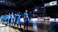 Κύπρος - Ελλάδα: Συγκίνηση και ιστορική στιγμή, με τον κοινό εθνικό ύμνο σε live εκτέλεση στο «Σπύρος Κυπριανού» - Δείτε βίντεο
