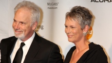 Τζέιμι Λι Κέρτις για τον σύζυγό της: Είμαι τόσο χαρούμενη που το σύμπαν μας έφερε κοντά