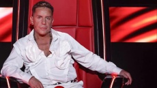 The Voice: Η επιστροφή του Μαζωνάκη  και η αναφορά του στο Δρομοκαΐτειο - Δείτε βίντεο 