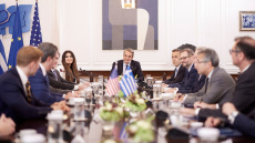 Μητσοτάκης προς τους υπουργούς Εσωτερικών και Ενέργειας των ΗΠΑ:  Φυσική πύλη για το αμερικανικό LNG η Ελλάδα
