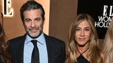 Τζένιφερ Άνιστον: Ο Τζιμ Κέρτις κάνει την καθημερινότητά της καλύτερη, ανέφερε πηγή