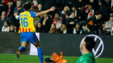 La Liga: «Χρυσό» βαθμό πήρε η Βαλένθια στο Βαγέκας, 1-1 με την Ράγιο - Δείτε τα γκολ 