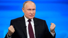 Πώς ο Πούτιν εξαφάνισε τους ολιγάρχες: Ανίσχυρη η ρωσική ελίτ, όποιος τόλμησε να αντιταχθεί στον πόλεμο έχασε την περιουσία του... ή τη ζωή του