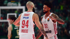 Παναθηναϊκός - Ολυμπιακός 82-87: Ποδαρικό στο 2026 με ευρωπαϊκό διπλό για τους ερυθρόλευκους, βίντεο 