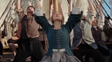 Η Αμάντα Σέιφριντ ενσαρκώνει την ηγέτιδα μίας αίρεσης στο μιούζικαλ The Testament of Ann Lee, δείτε το τρέιλερ
