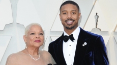 Ο Μάικλ Μπι Τζόρνταν τηλεφώνησε πρώτα στη μαμά του μετά το ρεκόρ του «Sinners» στα Όσκαρ