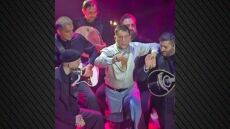 Απρόοπτο στη σκηνή για τον Γιώργο Μαζωνάκη: Τραγούδησε α καπέλα παρά το μπλακ άουτ