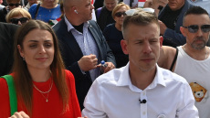 Σεξ, σκάνδαλα και καταγγελίες στην προεκλογική κούρσα της Ουγγαρίας: Η πρώην μου και ο Όρμπαν μου έστησαν «ρωσική» παγίδα, λέει ο ηγέτης της αντιπολίτευσης
