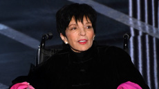 Λάιζα Μινέλι: Η στιγμή που έπιασε τον σύζυγό της να την απατά με άντρα και η μάχη με τις εξαρτήσεις