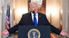 Εύσημα Τραμπ στη Ντέλσι Ροδρίγκεζ: Το πετρέλαιο αρχίζει να ρέει από τη Βενεζουέλα