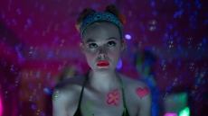 Η υποψήφια για Όσκαρ Ελ Φάνινγκ άνοιξε λογαριασμό στο Only Fans για να προετοιμαστεί για τον νέο της ρόλο