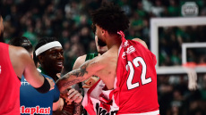 Επεισόδιο μεταξύ Ναν και Ντόρσεϊ που αποβλήθηκαν: Ενεπλάκη και ο Λεσόρ, με σκισμένη φανέλα ο γκαρντ του Ολυμπιακού, βίντεο