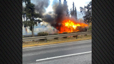 Φωτιά σε φορτηγό στον Κηφισό στο ύψος της Αχαρνών, ουρές χιλιομέτρων