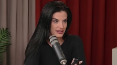 Χριστίνα Μπόμπα: Μετά τη μητρότητα έκοψα την κοινωνική μου ζωή, δεν το θεωρώ θυσία