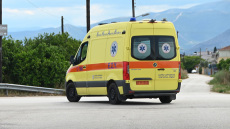 Χαλκιδική: Μετωπική σύγκρουση δύο ΙΧ με τρεις τραυματίες τα ξημερώματα στην επαρχιακή οδό Ρεντίνας - Ουρανούπολης