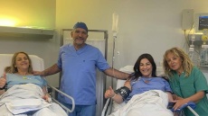 Μοναδική σύμπτωση στην Πάτρα: Αδελφές γέννησαν την ίδια ημέρα αγόρια με το ίδιο βάρος, η ανάρτηση από τη μαιευτήρα