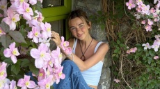 Πέθανε σε ηλικία 26 ετών η influencer Σίντνεϊ Τάουλ έπειτα από τριετή μάχη με σπάνια μορφή καρκίνου 