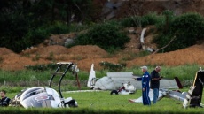 Ένας νεκρός και δύο τραυματίες σε σύγκρουση ελικοπτέρου της αστυνομίας με μικρό αεροσκάφος στην Πενσιλβάνια, δείτε βίντεο 