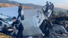 Δέκα νεκροί και δέκα τραυματίες σε καραμπόλα με 11 οχήματα στην Αλγερία, δέιτε βίντεο