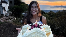 Η Κλέλια Ανδριολάτου δημοσίευσε υλικό από τα 30ά της γενέθλια: Ήρθε η ώρα να ανακαλύψω την ομορφιά αυτής της δεκαετίας