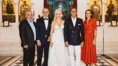 Φωτογραφίες: Χόρεψαν το χορό του Ησαΐα με κουμπάρο τον Γιώργο Ντάβλα