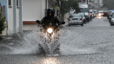 Καιρός - Έκτακτο δελτίο ΕΜΥ: Αυτές τις περιοχές θα «χτυπήσει» τις επόμενες ώρες η κακοκαιρία