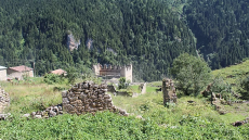 Το σπίτι των προγόνων του Ιβάν Σαββίδη στη Σάντα του Πόντου