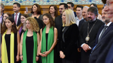 Φώφη Γεννηματά: «Κάθε ευχή και μια ελπίδα. Ας την κάνουμε αληθινή»