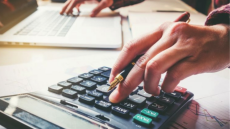 Εφορία: Οι 6 παγίδες της νέας ρύθμισης σε 24 - 48 δόσεις