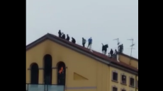 Κορωνοϊός στην Ιταλία: Νέες εξεγέρσεις σε φυλακές - Έξι νεκροί