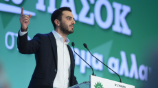 Χριστοδουλάκης: Απαράδεκτη και προκλητική η προσαγωγή συνδικαλιστών έξω από το Μαξίμου 