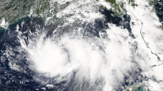 Κυκλώνας Χάνα: Πλήττει το Τέξας και κατευθύνεται προς το Μεξικό