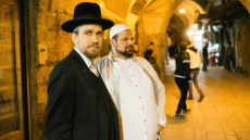 Μαρτυρία σοκ από τον Αρχιραβίνο της ισραηλίτικης κοινότητας στη Βιέννη για την επίθεση