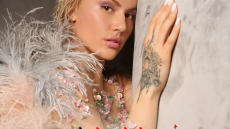  Έλενα Τσαγκρινού: Παρουσιάζει το «El Diablo - The Album»  λίγο πριν την Eurovision