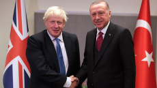 Τουρκία: Ο Ερντογάν θα θέσει θέμα για τον τουρισμό στον Μπόρις Τζόνσον στη σύνοδο του NATO