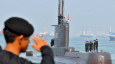 Ινδονησία: Αγορές στρατιωτικού εξοπλισμού αξίας 79 δισ. δολαρίων σχεδιάζει η κυβέρνηση