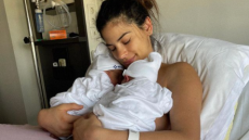 Χριστίνα Μπόμπα: Δείχνει το σώμα της χωρίς φίλτρα και ρετούς - Φωτογραφίες