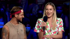 O Ηλίας Μπόγδανος φωτογραφίζει την αγαπημένη του εν πλω - Φωτογραφία