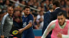 Ligue 1, Παρί-Λυών 2-1: Ο Μέσι έγινε αλλαγή  κι αρνήθηκε να δώσει το χέρι στον Ποτσετίνο - Δείτε το βίντεο