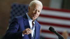 Μπάιντεν: Αναβάλλεται για ένα χρόνο ο αποχαρακτηρισμός απόρρητων αρχείων για τη δολοφονία του Τζον Φ. Κένεντι 