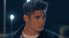 Γιώργος Κακοσαίος: Το νέο του video clip με τίτλο «Μην Της Πείτε»