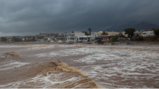 Καιρός: Ο μεσογειακός κυκλώνας «Νέαρχος» επηρεάζει με καταιγίδες την Κρήτη - Η πορεία του σε χάρτες 