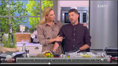 «Λυγίζει» στον αέρα ο σεφ Αλέξανδρος Παπανδρέου: Εμβολιαστείτε, έχασα τη θεία μου, ο πατέρας μου είναι σοβαρά