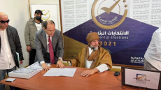 Λιβύη: Ο γιος του Μουαμάρ Καντάφι θέτει υποψηφιότητα για τις εκλογές του Δεκεμβρίου