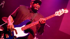 Πέθανε σε ηλικία 68 ετών ο διάσημος μπασίστας της ρέγκε Ρόμπι Σαίξπηρ