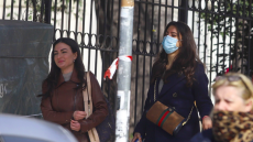 Κορωνοϊός: Πώς θα χορηγούνται οι άδειες για γονείς και παιδιά που νοσούν από Covid-19