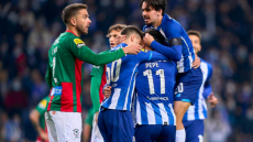 Πόρτο-Μαρίτιμο 2-1: Έγιναν... καπνός οι «Δράκοι» - Δείτε τα γκολ